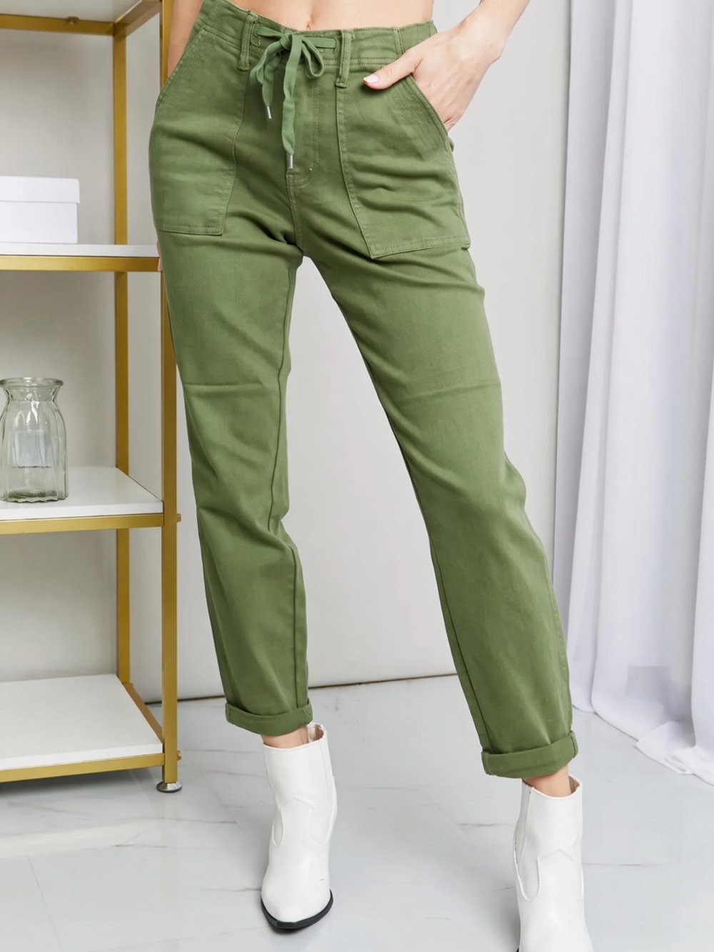 Judy Blue Olive Drawstring Utility Joggers Size 11/30